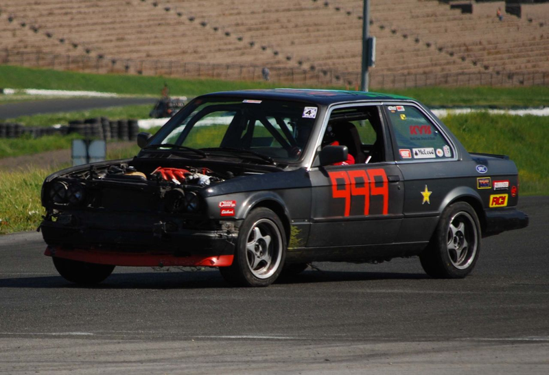 Illustration for article titled The Top 147 Lemons of the Sears Pointless 24 Hours of LeMons